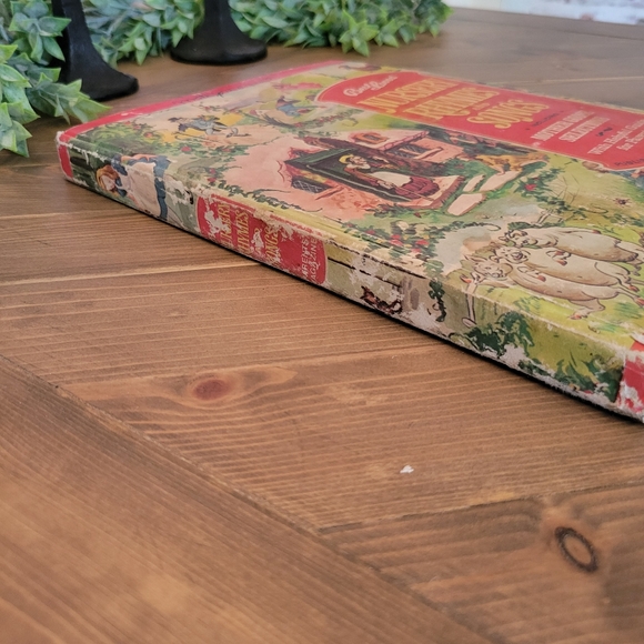 Nursery Rhymes And Songs Book 1974 Worn Vintage Classic - Picture 11 of 12